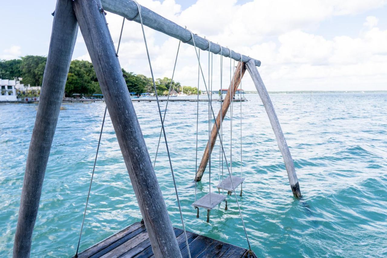 Lagoon Front Hut: Daily Cleaning, Bikes & Kayaks! Bacalar Exterior photo